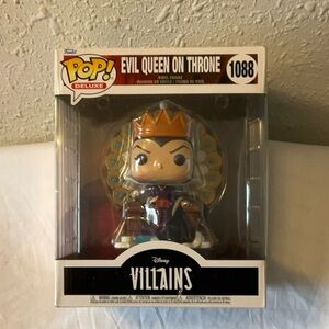 Funko Pop! Deluxe Evil Queen on Throne #1088